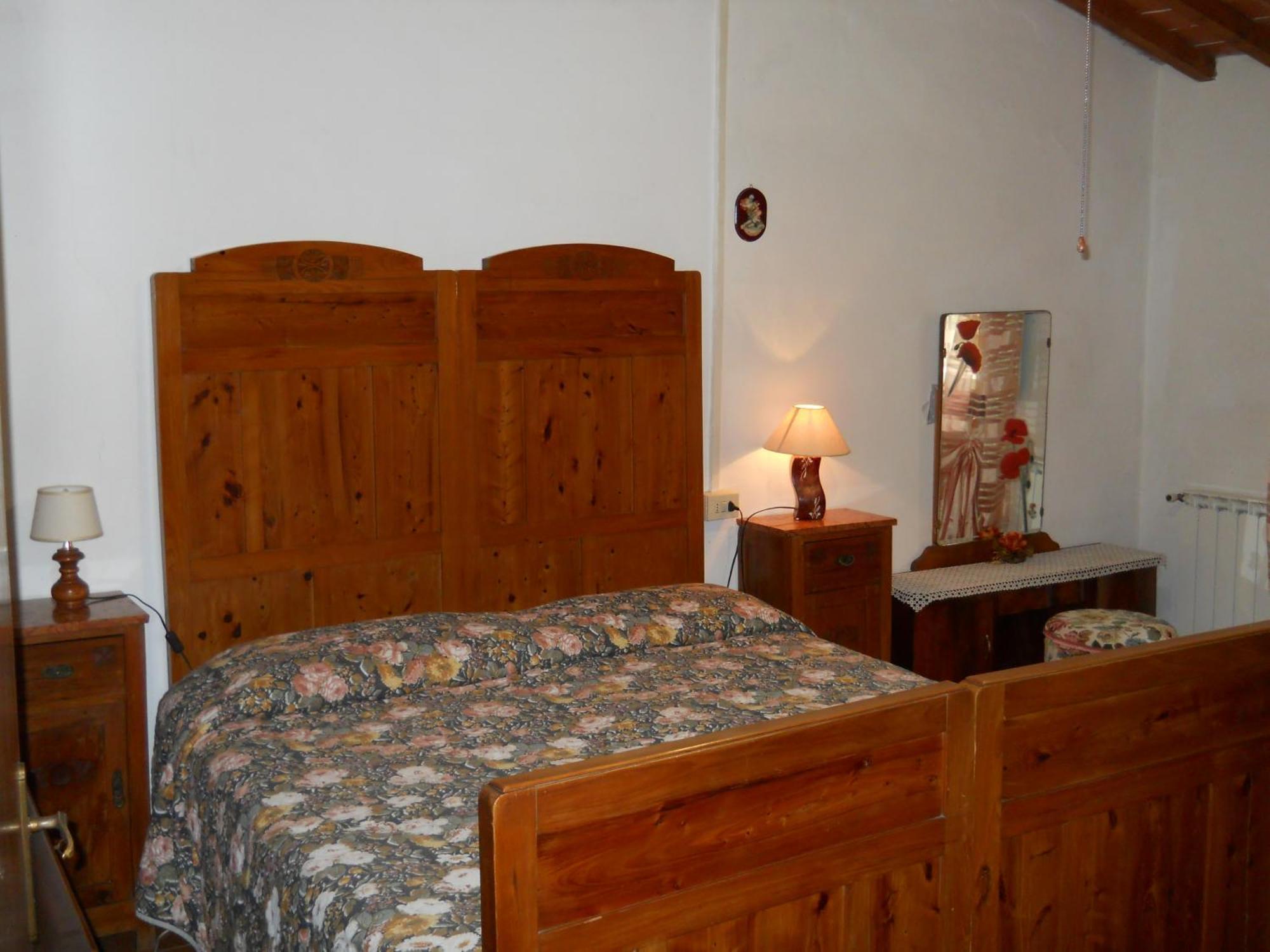 Agriturismo Girasole Gambassi Terme Habitación foto