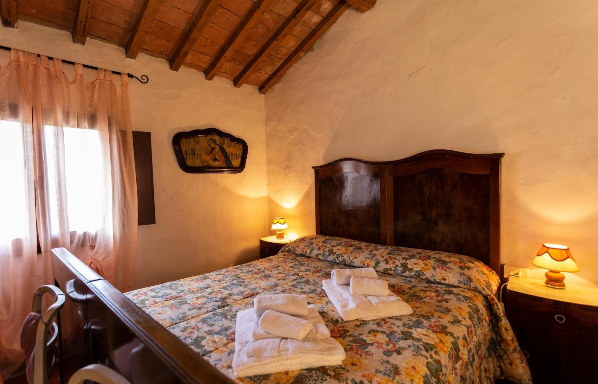 Agriturismo Girasole Gambassi Terme Exterior foto